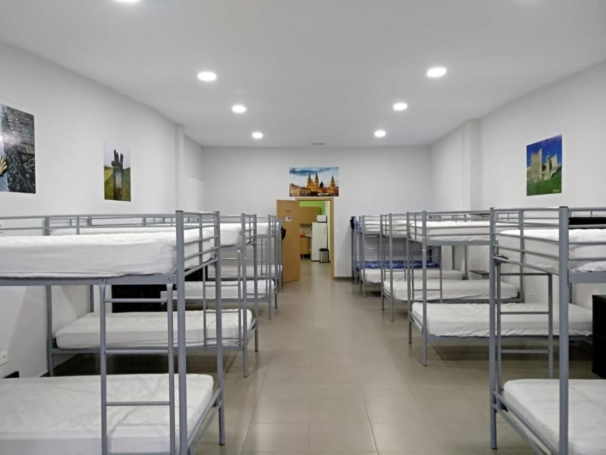 Litera en habitación compartida mixta